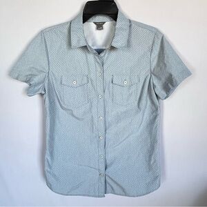 Eddie Bauer Light Blue Short-Sleeve Button-Down Shirt - Women’s Medium